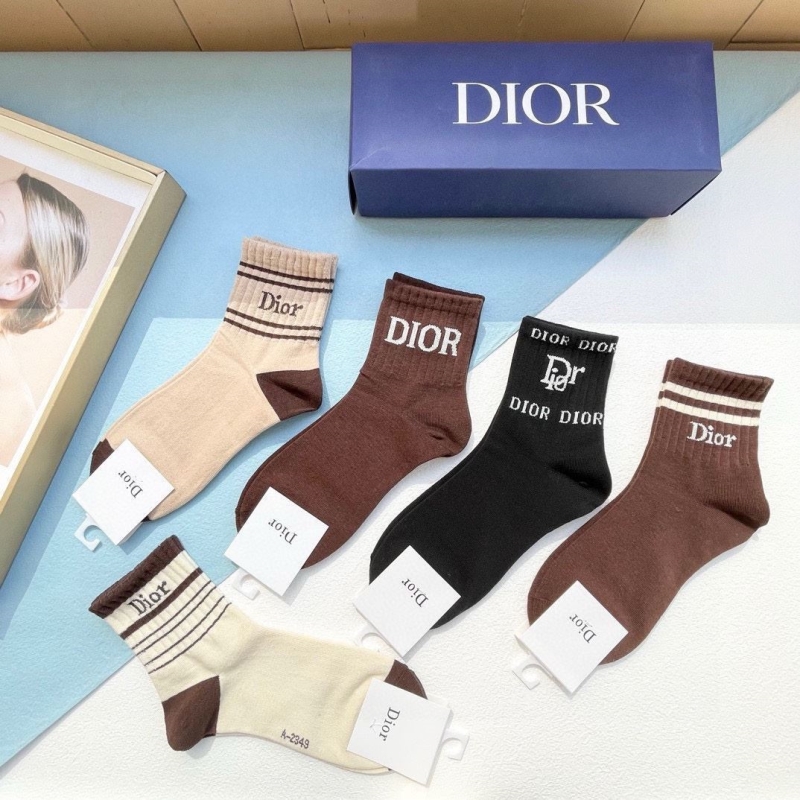 DIOR